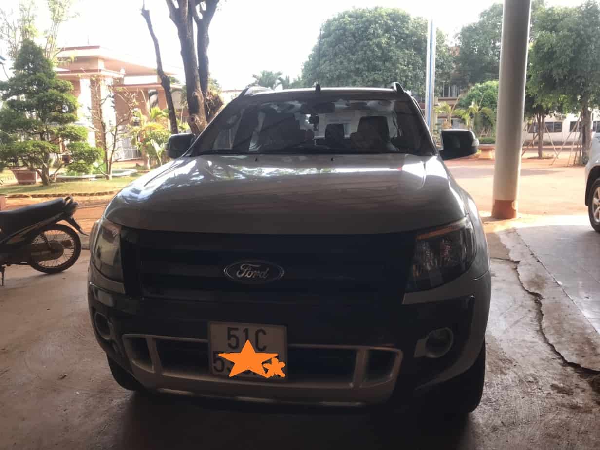 - Cần bán xe Ford Ranger Wildtrak đời 2014 nhập khẩu- giá 645 triệu