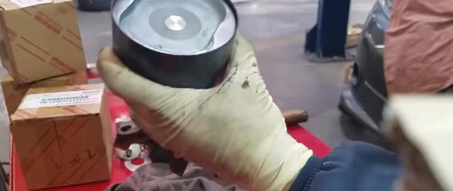 - Hướng Dẫn Thay Xéc-Măng và Piston Cho Máy Xe Ô Tô Toyota