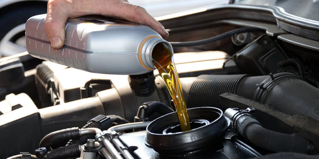 4 Lý do chính nên thay mới dầu hộp số tự động định kì