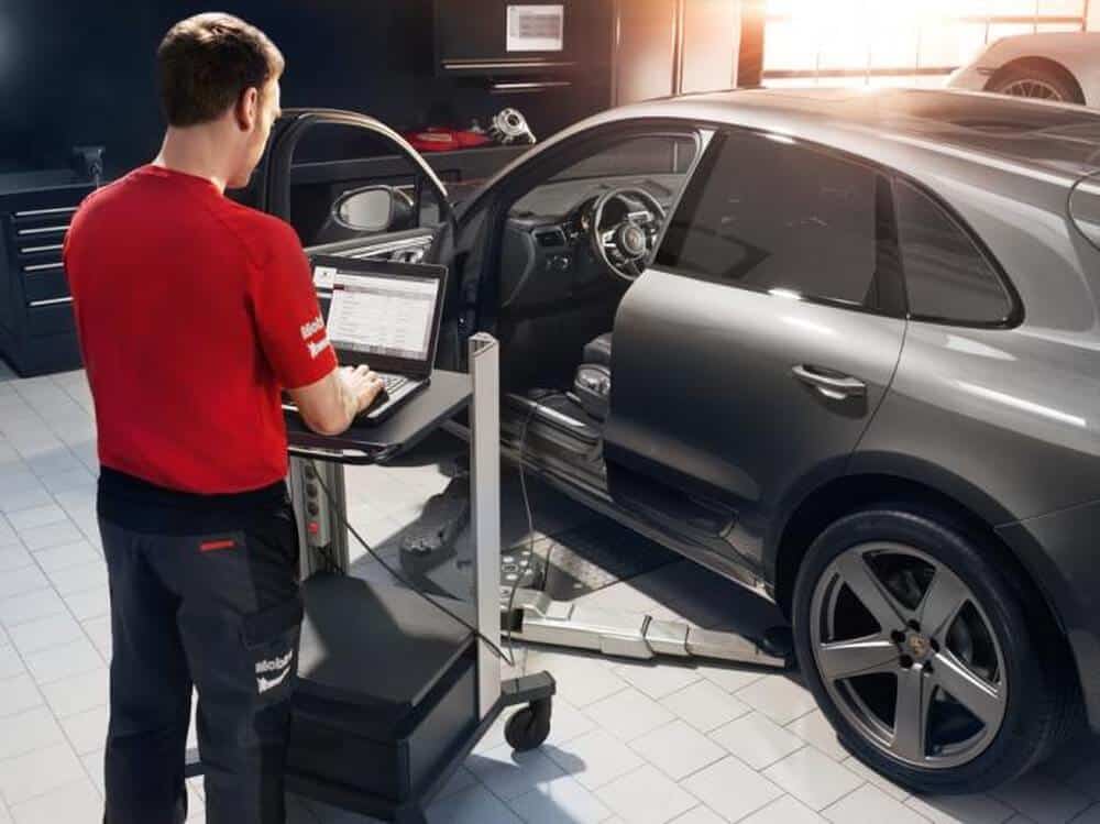 - 4 Lưu Ý Khi Sửa Chữa Bảo Dưỡng Xe Ô Tô Porsche