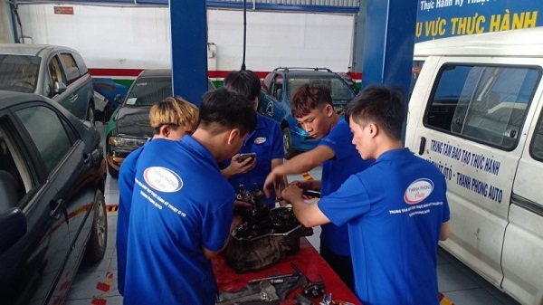 Chương trình ưu đãi giảm 50% học phí cho con em gia đình chính sách