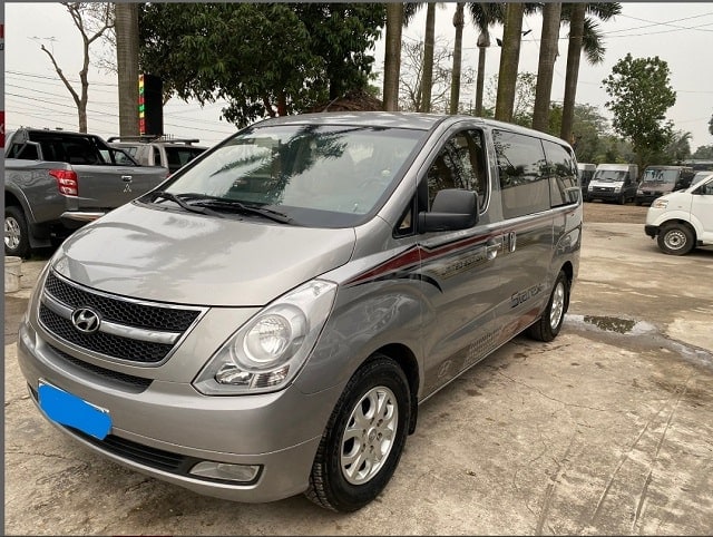 - Xe Hyundai Grand Starex Van 2.4 MT 2015 - 4XX Triệu